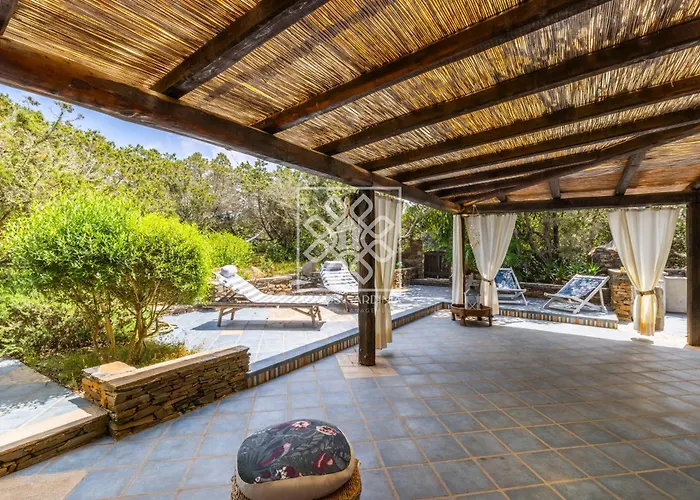 Villa Con Vista Giardino