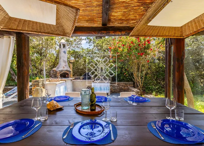 Villa Con Vista Giardino Stintino